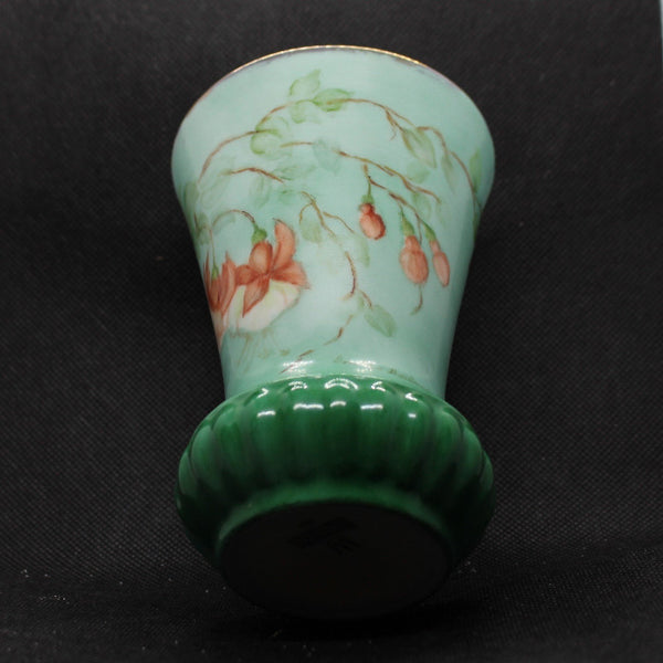 Vintage Bareuther Waldsassen #152 Chinese Style Vase