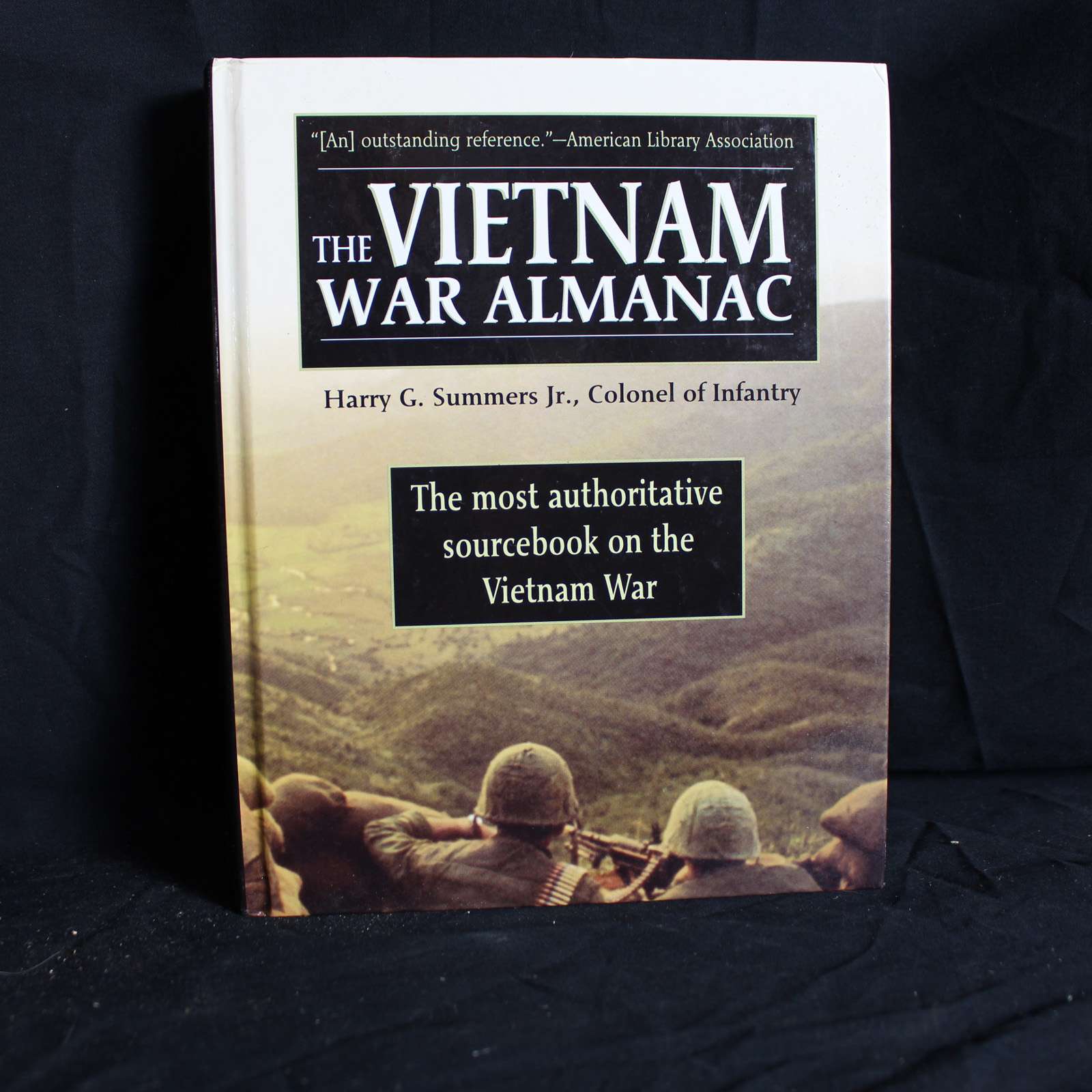 Hardcover The Vietnam War Almanac by Harry G. Summers Jr., 1985