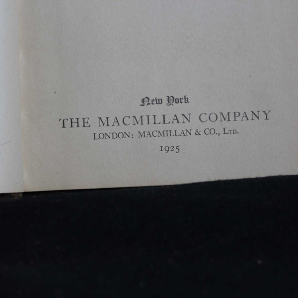 Vintage Hardcover Shakespeares Macbeth Pocket Classic, 1925